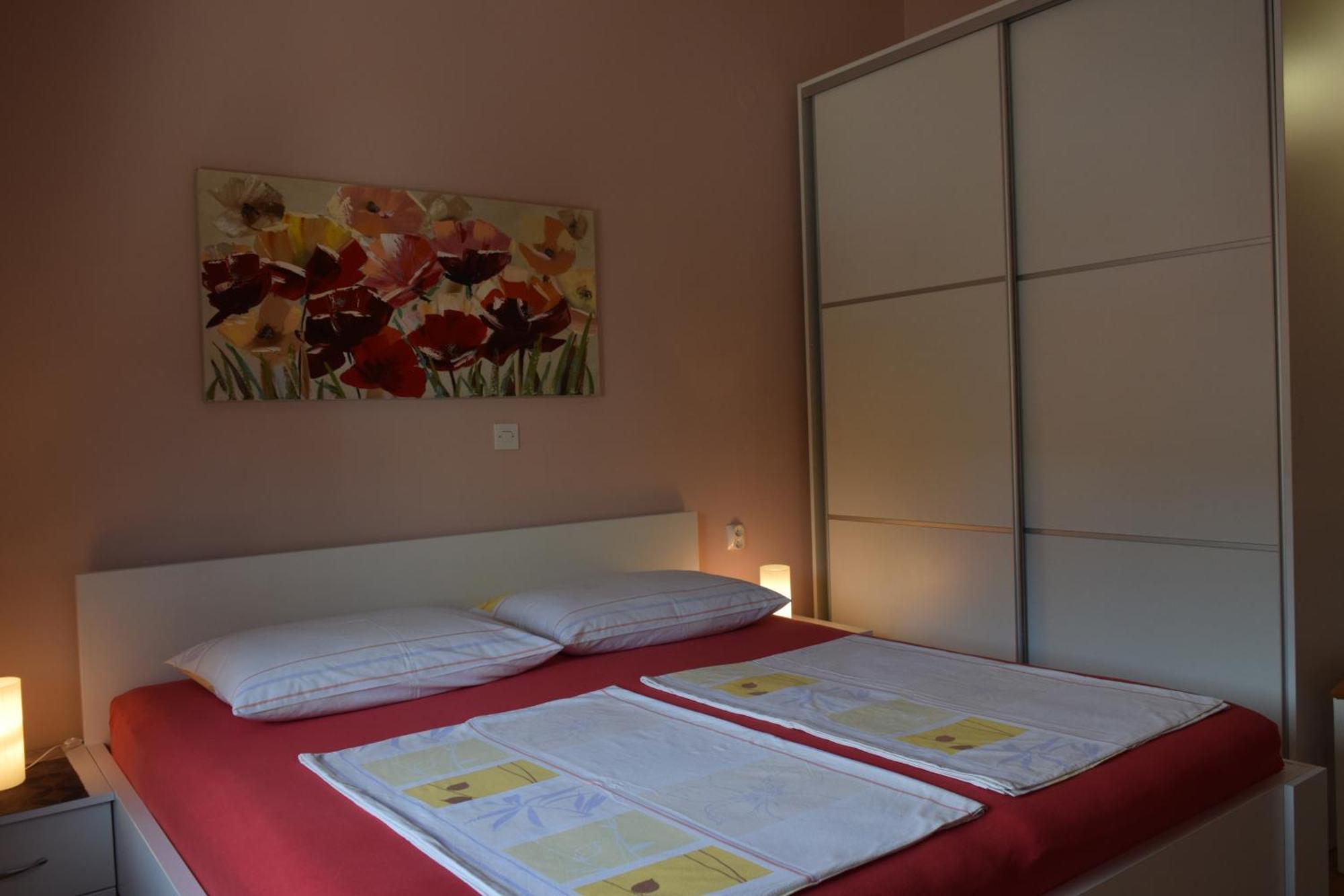 Apartments And Rooms By The Sea Barbat, Rab - 4973 Rab Town Ruang foto